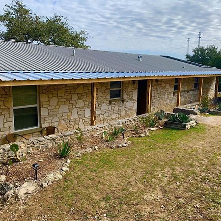 La Vista Villa Canyon Lake Exterior photo