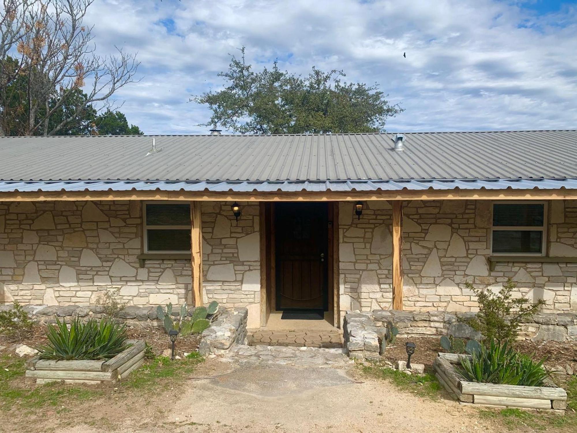 La Vista Villa Canyon Lake Exterior photo